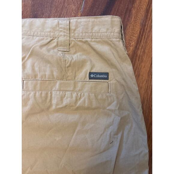 Columbia Men’s Khaki Shorts Size 36 - Picture 4 of 4